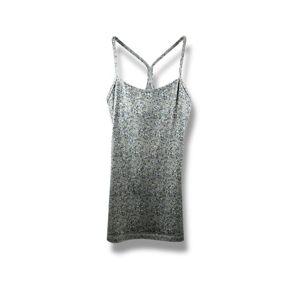 Lululemon Power Y Tank in the Petite Fleur Silver Spoon Pattern Size 4